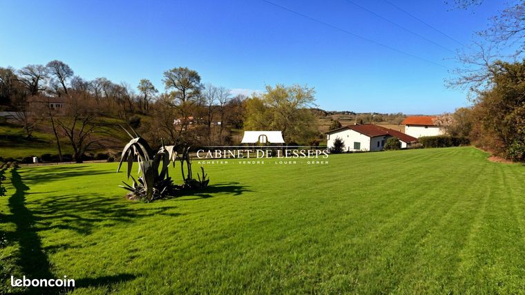 Terrain 1343 m² Sames