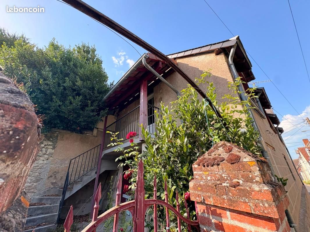 Maison 2 pièces 55 m² · à Saint-Aignan · 55 m² · 60 000 €