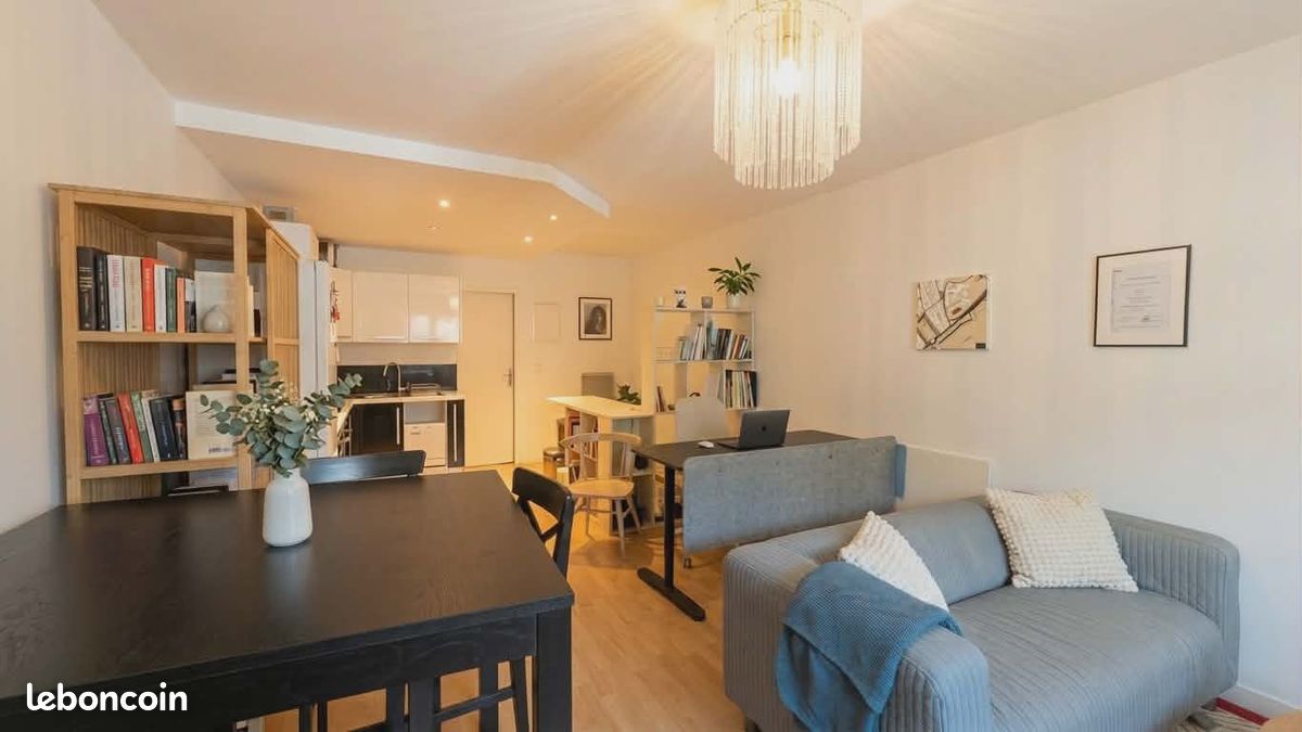 Appartement 2 pièces 56 m² · à Bordeaux · 56 m² · 180 000 €