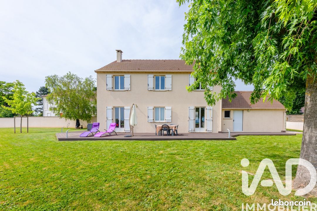 Maison 7 pièces 138 m² · à Le Plessis-Gassot · 138 m² · 430 000 €
