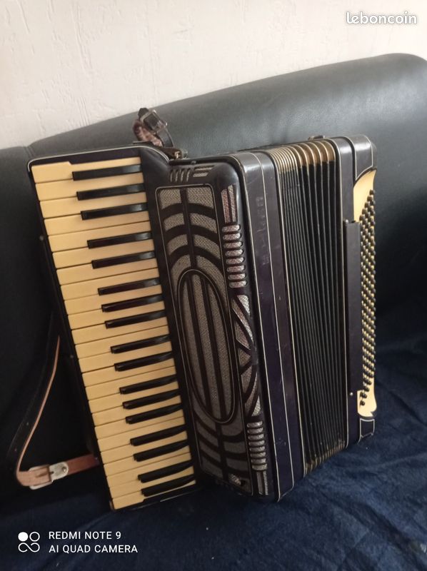 Accordéon piano (image 2)