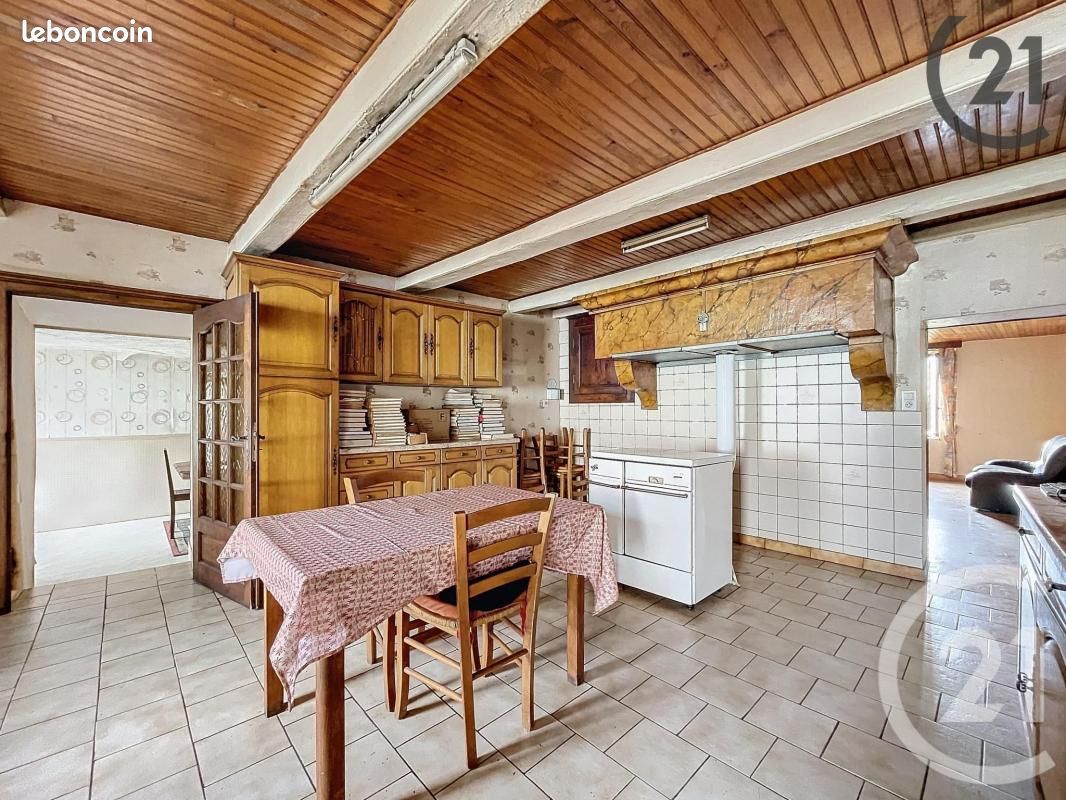 Maison 7 pièces 61 m² · à Nonville · 61 m² · 41 000 €