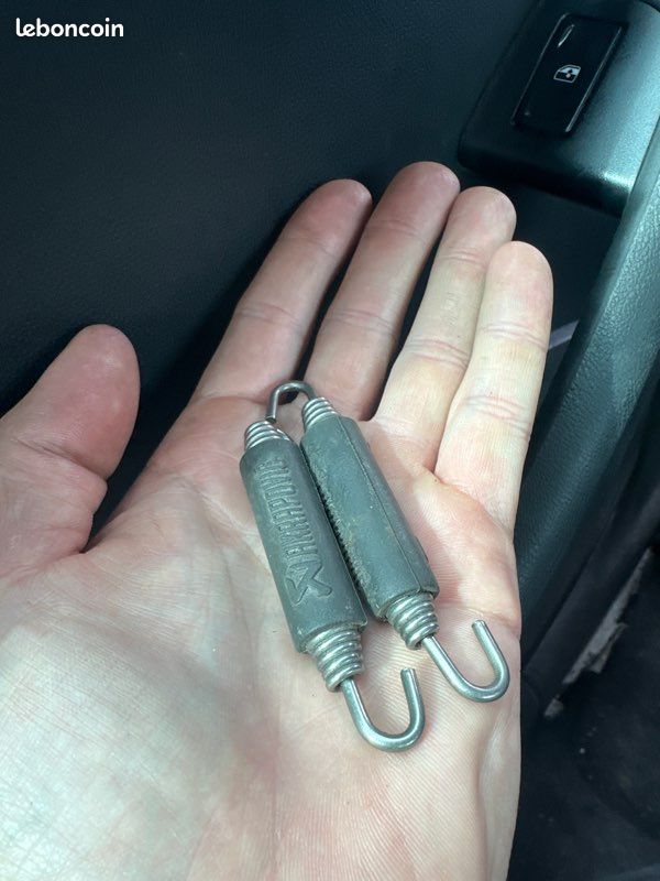 Ressort akrapovic (image 1)