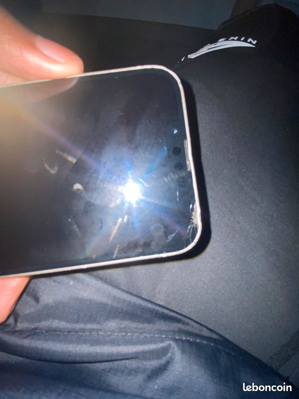 IPhone 14 (image 8)