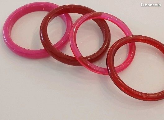 Bracelet Jonc Tendance En Résine Rouge Bicolore - Largeur 3 Cm - Occasion Comme Neuf