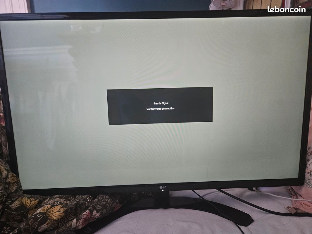 LG Ecran moniteur d'ordinateur PC 32 pouces full HD 1080p HDMi VGA haut parleur 32p fhd fullhd 1080i 32" 1080 (image 1)