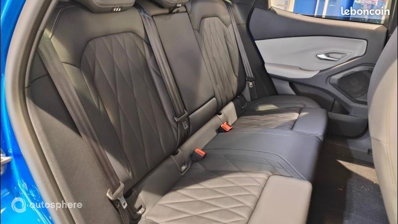 Ford Explorer 286ch Extended Range 77kWh Pack Premium RWD (image 16)