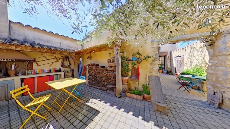 Maison 6 pièces 195 m²