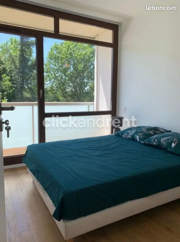 Appartement 5 pièces 76 m² · à Massy · 76 m² · 560 €/mois