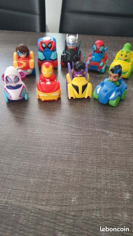 9 Voitures Spidey et ses amis (image 1)