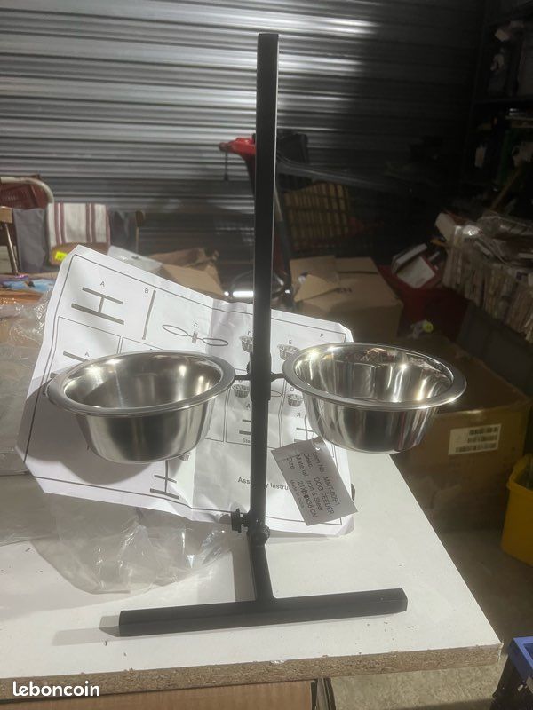Vends porte gamelle pour petit chien et chat (image 2)