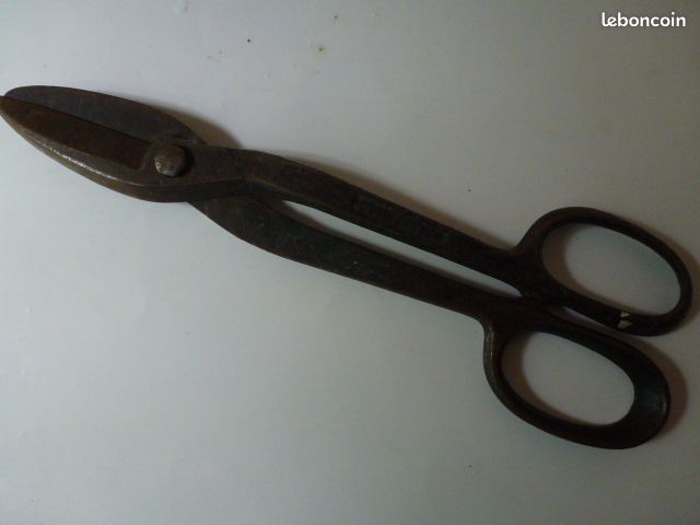 Ancienne cisaille art populaire - Collection