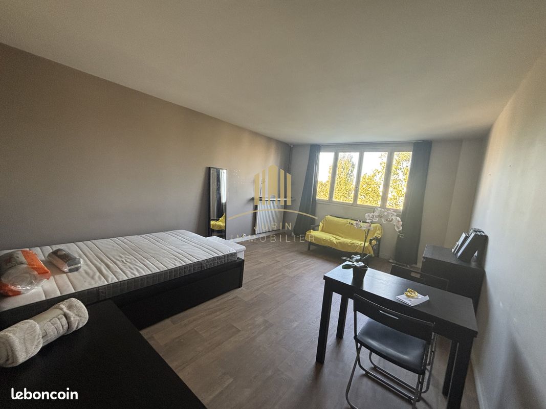 Appartement 2 pièces 37 m² · à Saint-Maur-des-Fossés · 37 m² · 950 €/mois