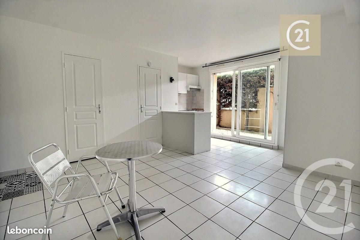 Appartement 1 pièce 24 m² · à Livry-Gargan · 24 m² · 127 000 €