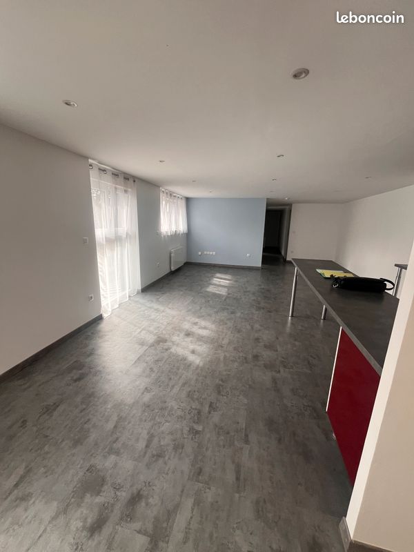 Appartement 3 pièces 80 m² · à Beauvais · 80 m² · 825 €/mois