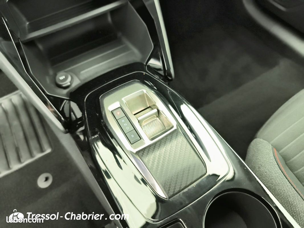 PEUGEOT 208 Electrique 50 kWh 136ch Active Pack (image 14)