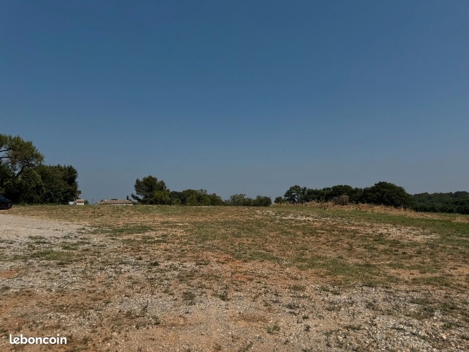 Terrain 500 m² Galargues · 179 000 €