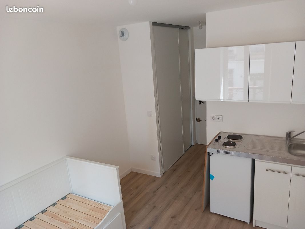 Appartement 1 pièce 15 m² · à Grenoble · 15 m² · 520 €