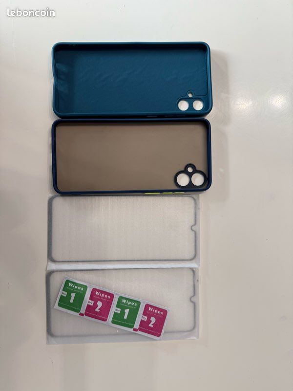 2 Coques Samsung Galaxy A05 et 2 verres trempés (image 1)