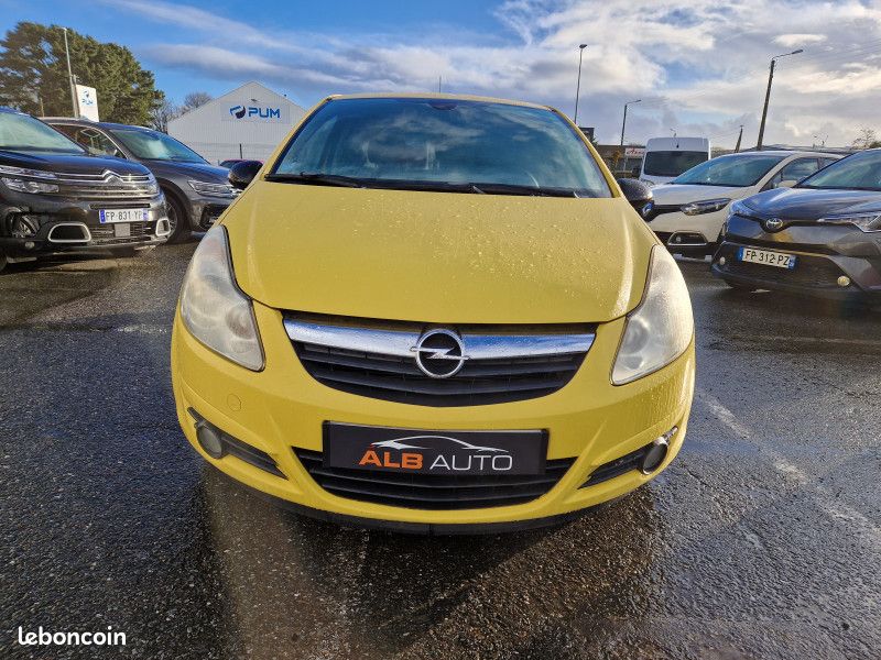 Opel CORSA 1.3 CDTI75 ENJOY 3P (image 2)