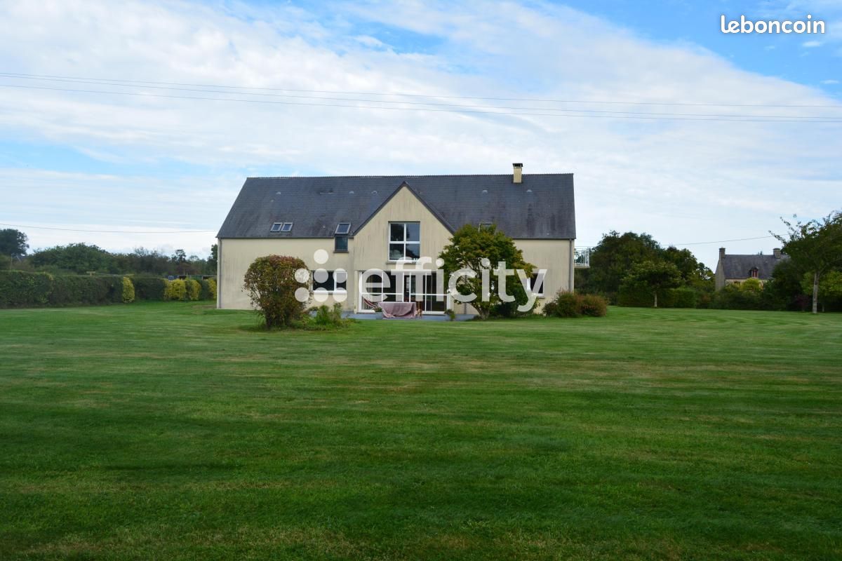 Maison 7 pièces 211 m² · à Picauville · 211 m² · 294 000 €