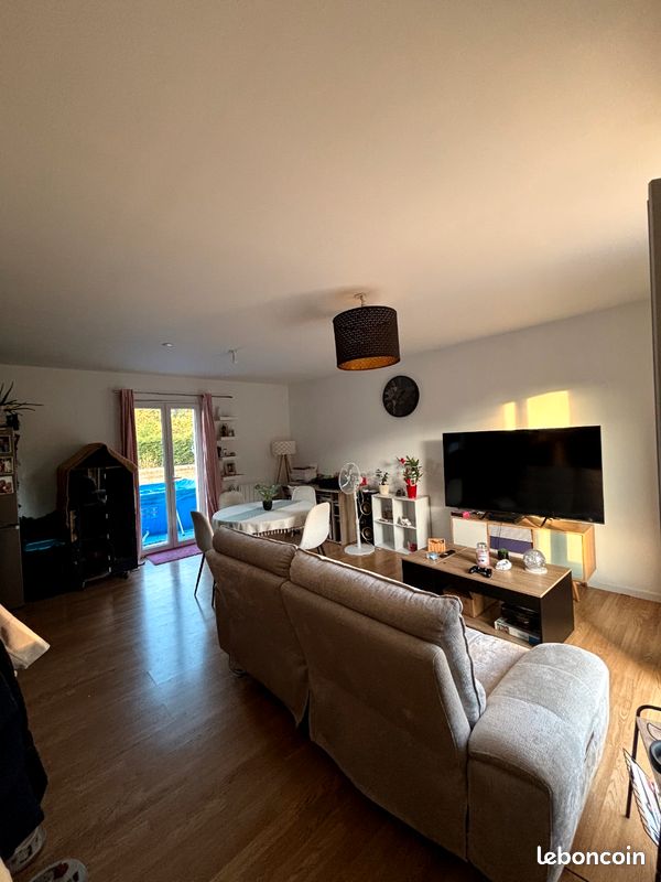 Maison 3 pièces 65 m² · à Sébécourt · 65 m² · 700 €
