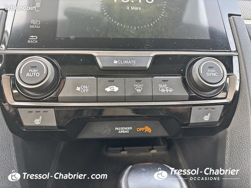 Honda Civic 2017 1.0 i-VTEC 129 Exclusive CVT (image 13)