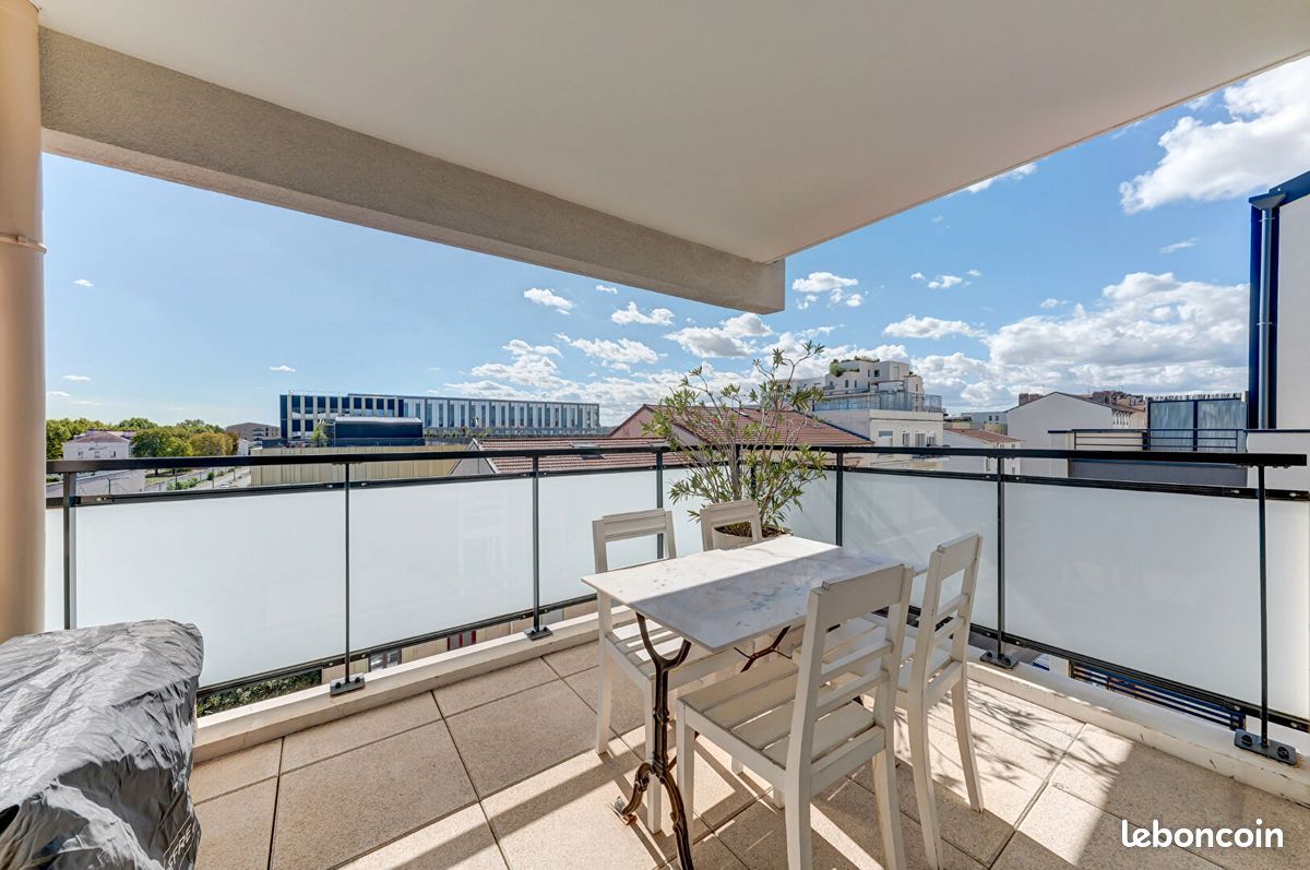 Appartement 3 pièces 67 m² · à Lyon · 67 m² · 1 590 €/mois