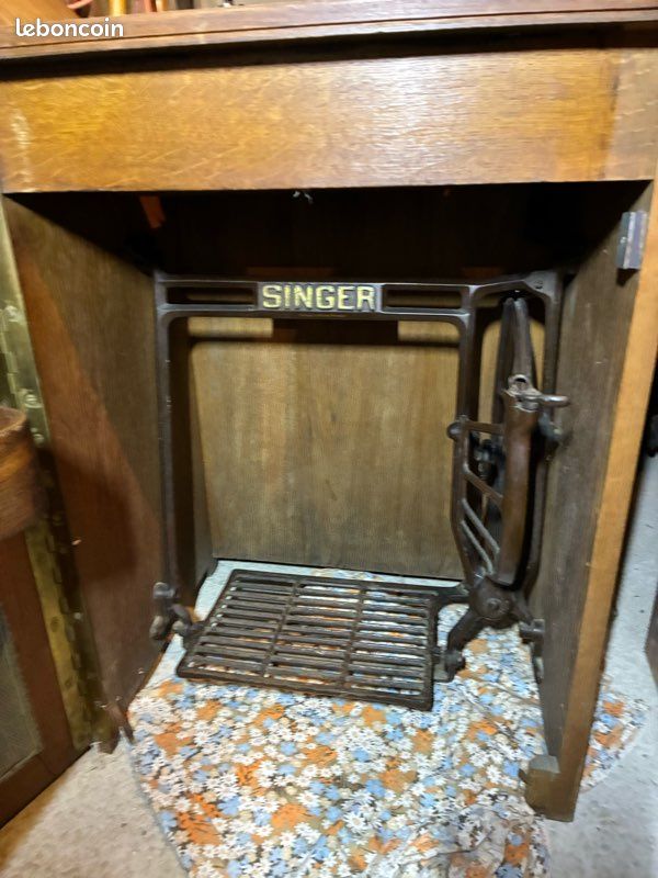 Machine à coudre Singer ancienne – modèle 15K – 1932 – Fonctionnelle – Avec meuble (image 8)