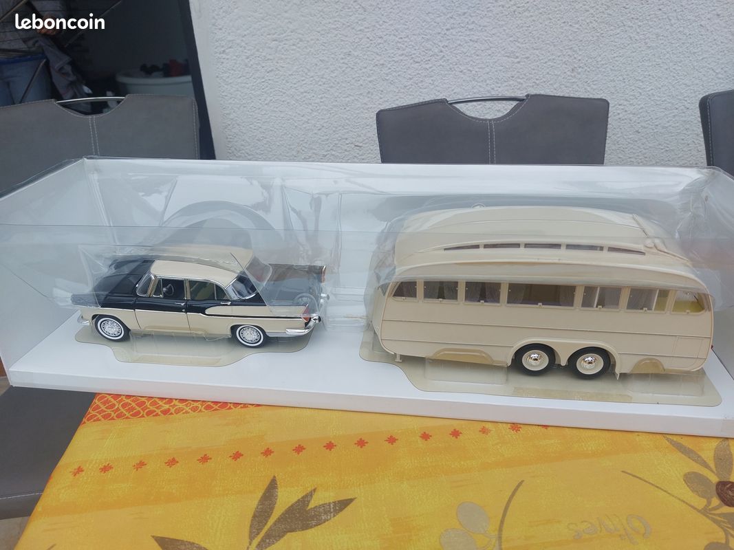 SIMCA CHAMBORD ORANGE ET GRISE CARAVANE HENON NOREV PLASTIQUE 1/43 (N2) - Boutique Loisir et Collection