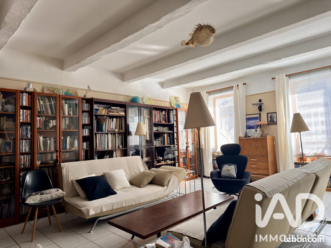 Appartement 7 pièces 187 m² · à Marseille · 187 m² · 395 000 €