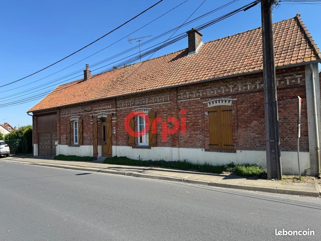 Maison 5 pièces 115 m² · à Estrées-Deniécourt · 115 m² · 134 000 €