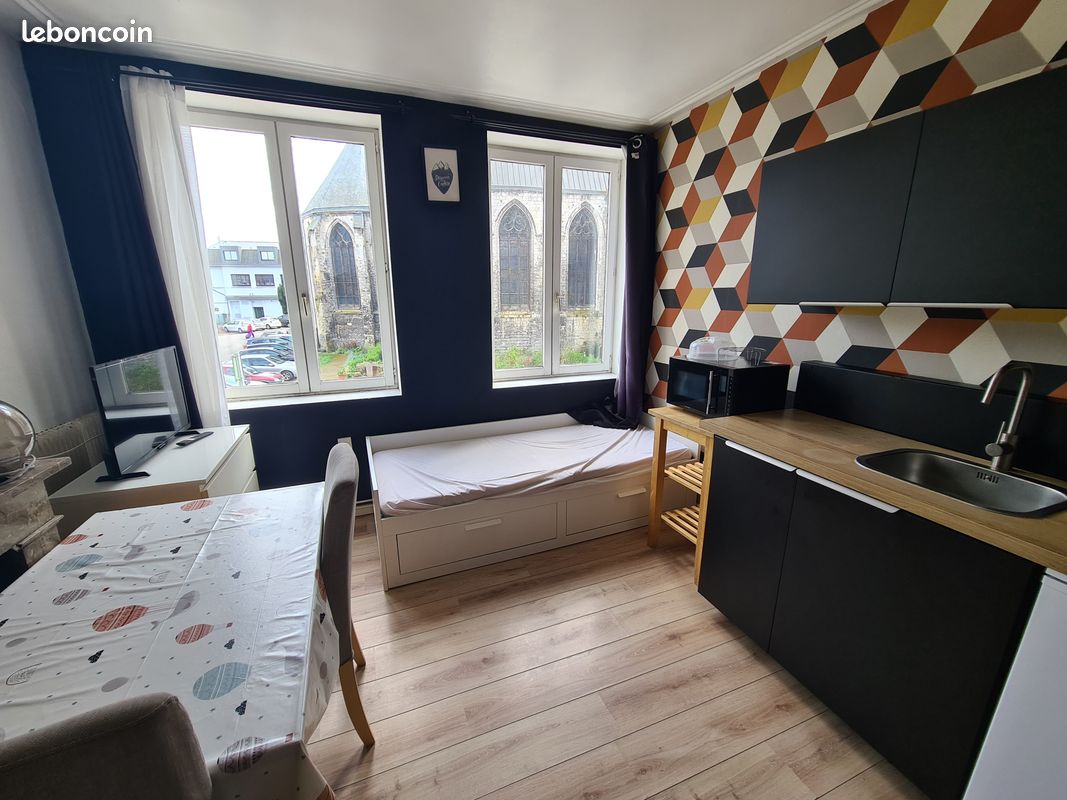 Appartement 1 pièce 13 m² · à Saint-Omer · 13 m² · 370 €