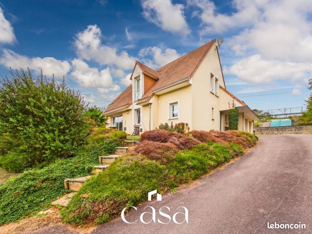 Maison 7 pièces 180 m² · à Falaise · 180 m² · 399 000 €