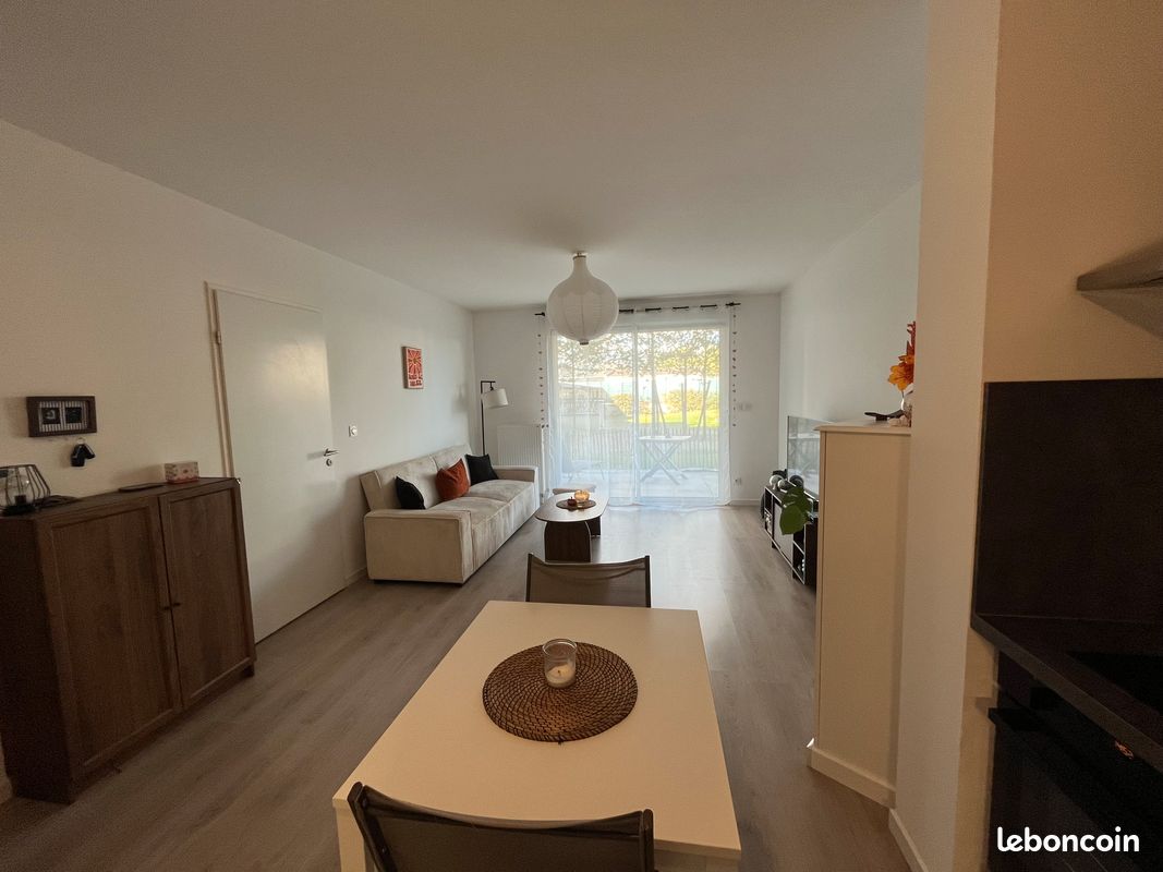 Appartement 2 pièces 42 m² · à Tours · 42 m² · 586 €/mois
