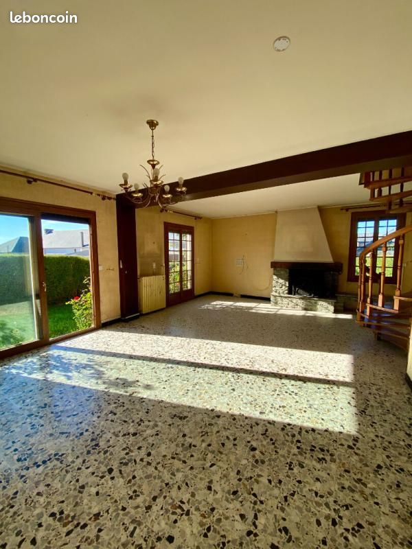 Maison 5 pièces 130 m² · à Cahagnes · 130 m² · 179 000 €
