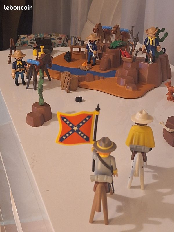 Figurine Playmobil Western Officier De Cavalerie - Sudiste Ou Nordiste, Occasion