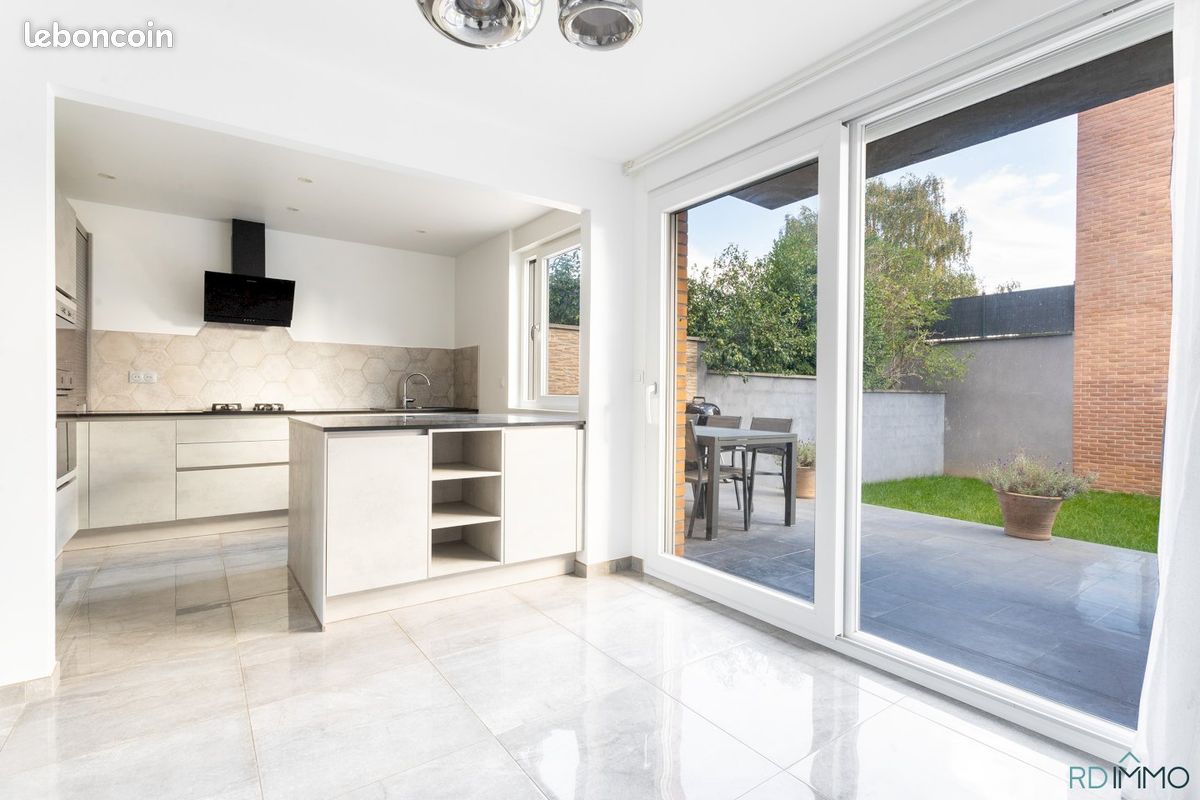 Maison 7 pièces 127 m² · à Mons-en-Barœul · 127 m² · 388 000 €