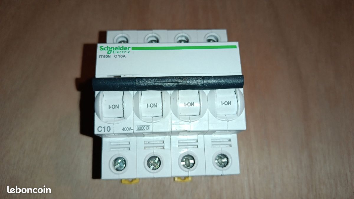 Siemens Indus.Sector Disjoncteur LS C10A 1p 6kA 5SL6110-7
