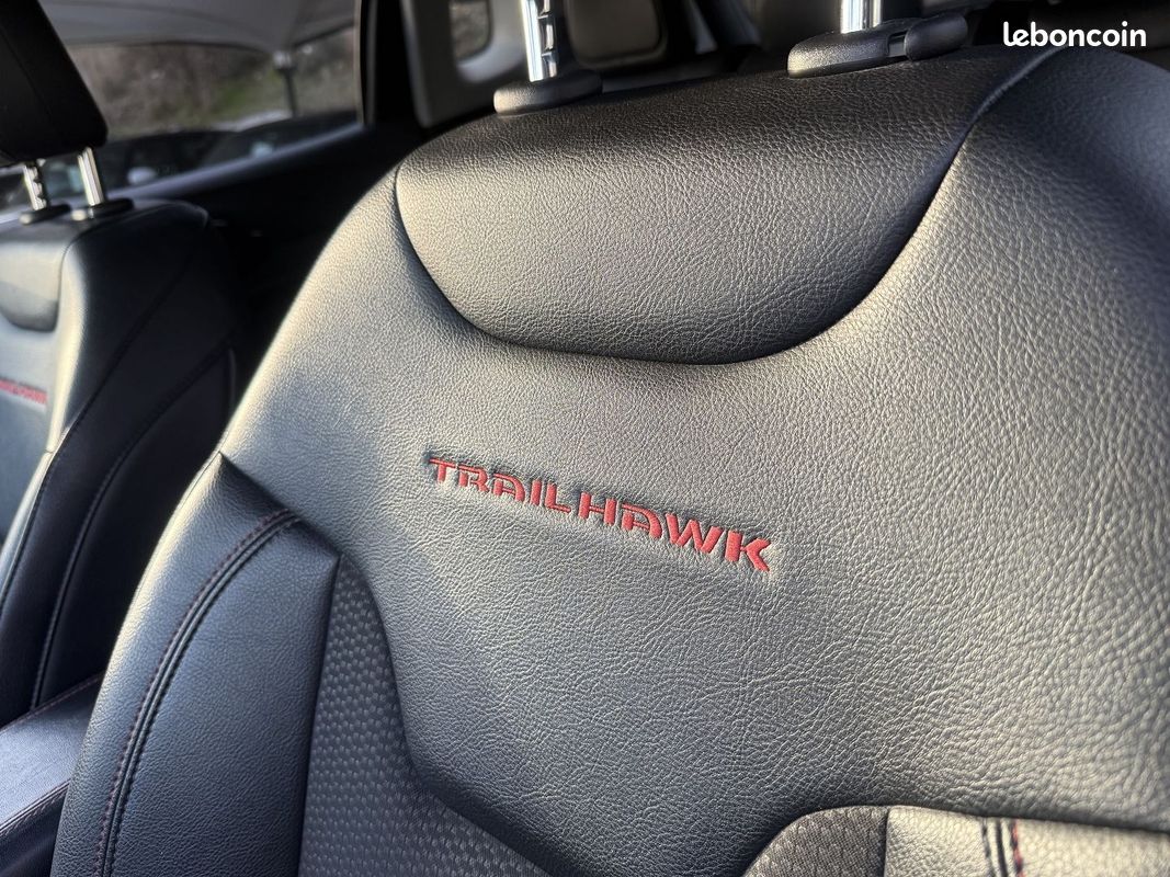 Jeep COMPASS 1.3 GSE T4 240CH TRAILHAWK 4XE PHEV AT6 (image 30)
