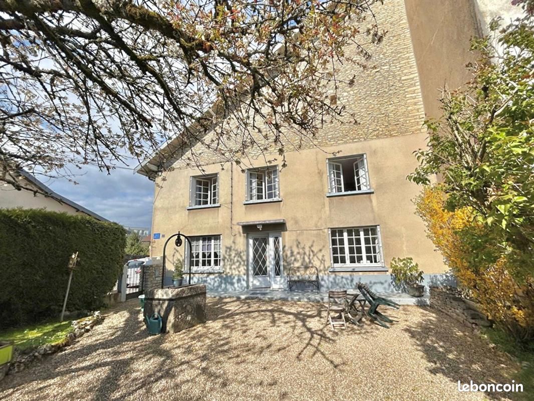 Appartement 5 pièces 101 m² · à Besançon · 101 m² · 184 000 €