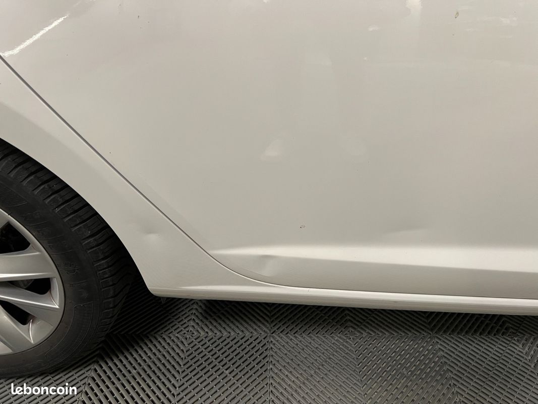 SEAT LEON ST STYLE 1.6 TDI 115 Start/Stop (image 33)