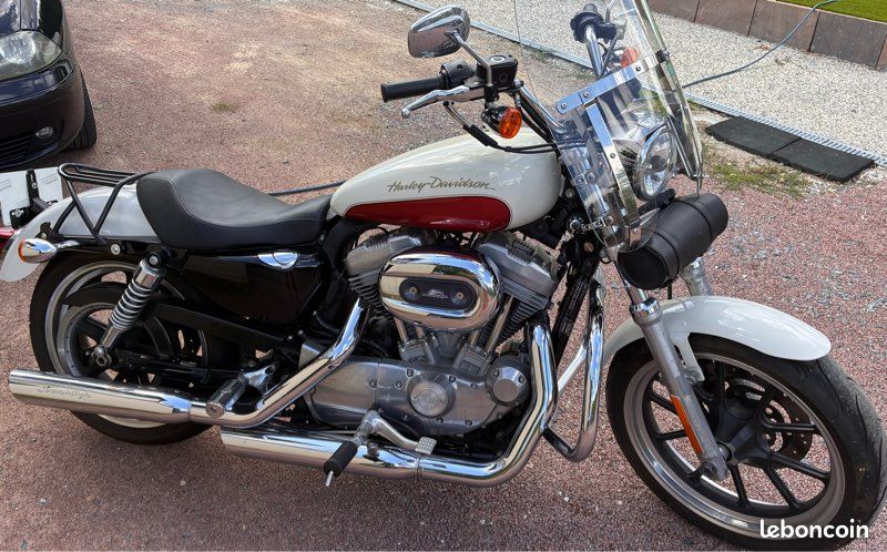 Harley Davidson Sporster 883 Superlow (image 1)