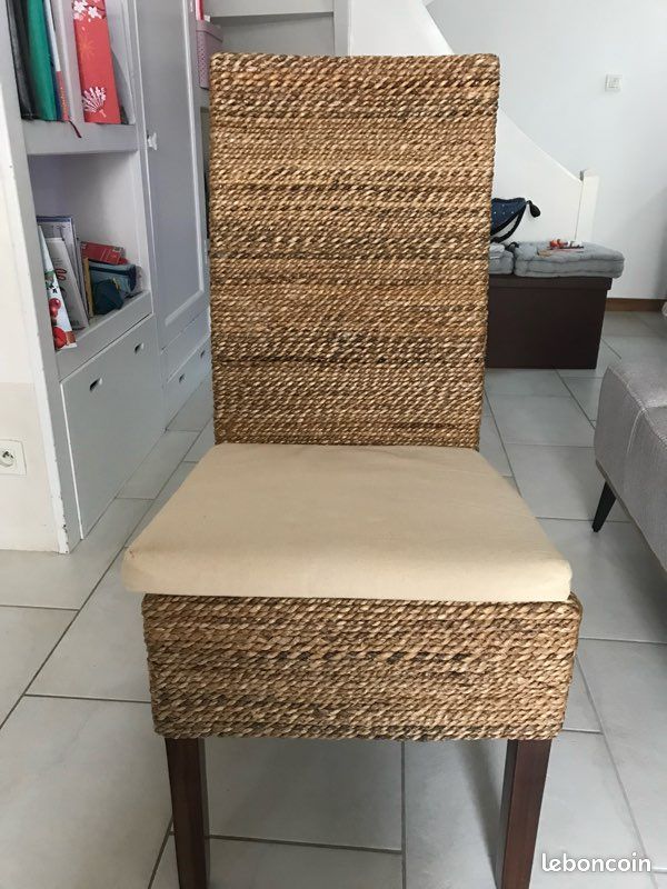 Chaise tressée (image 1)