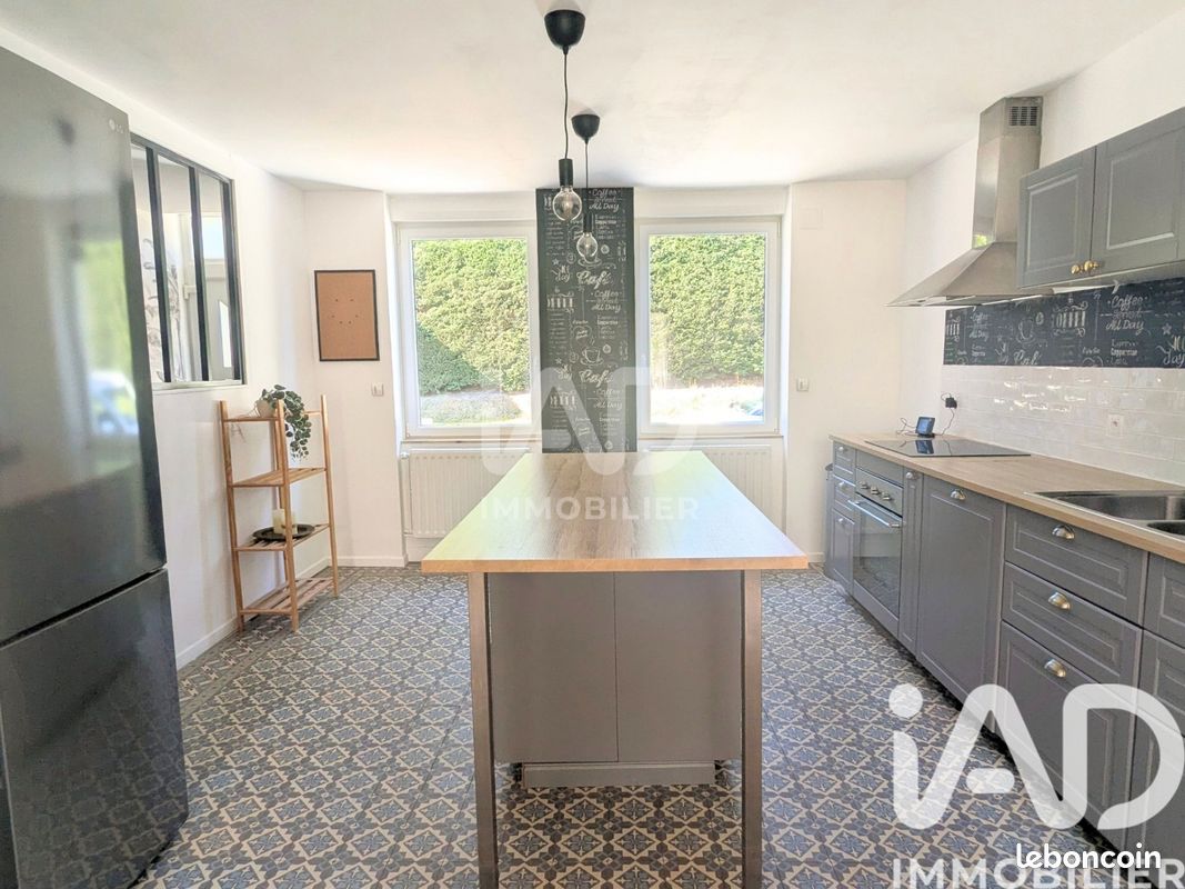 Maison 4 pièces 103 m² · à Ennetières-en-Weppes · 103 m² · 339 000 €