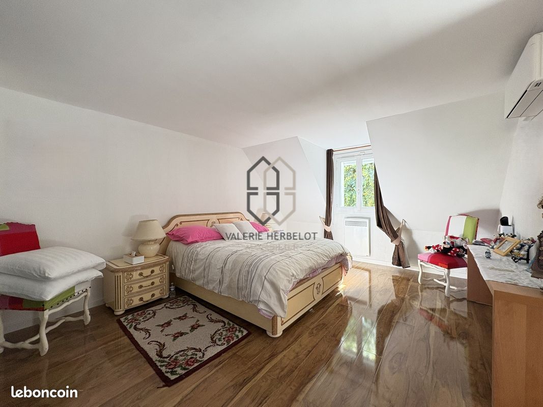 Maison 5 pièces 160 m² (image 13)