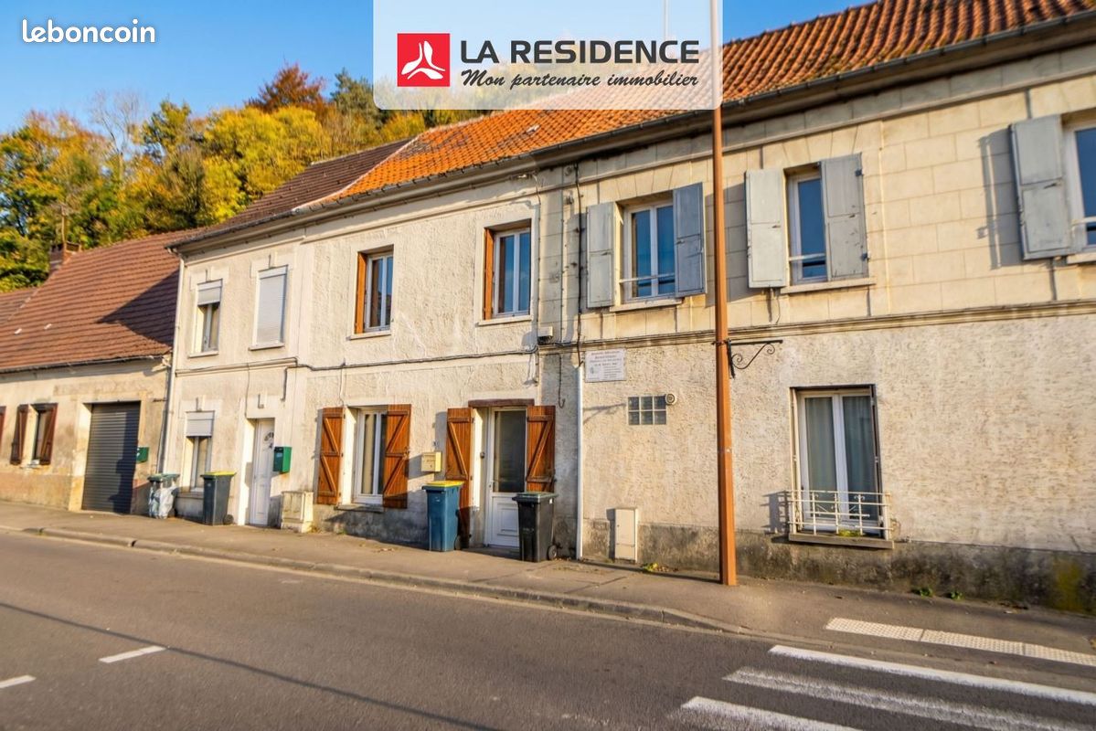 Maison 4 pièces 75 m² · à La Chapelle-Longueville · 75 m² · 97 000 €