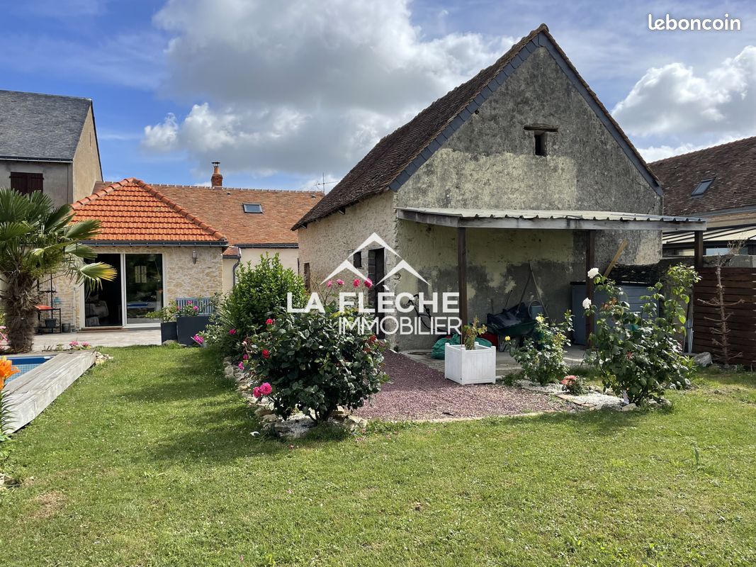 Maison 5 pièces 114 m² · à Notre-Dame-du-Pé · 114 m² · 244 400 €