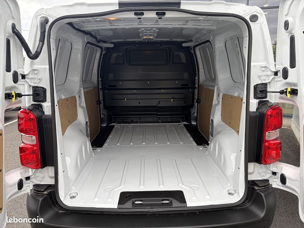 Citroen JUMPY FG M 2.2 DIESEL 180CH AUTOMATIQUE (image 10)