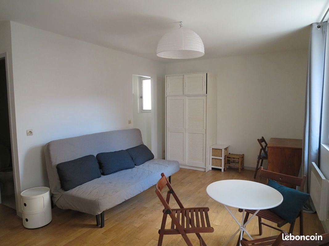 Appartement 1 pièce 25 m² · à Poitiers · 25 m² · 415 €